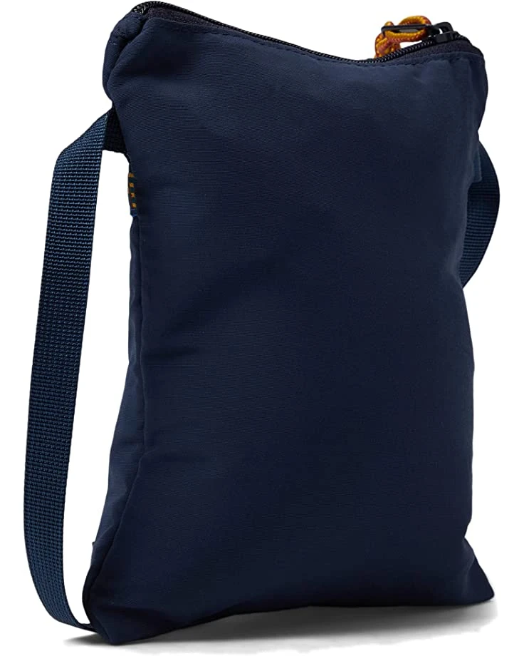 L.L.Bean Handbags Mountain Classic Crossbody Bag 2 L.L.Bean Handbags Mountain Classic Crossbody Bag - Image 2