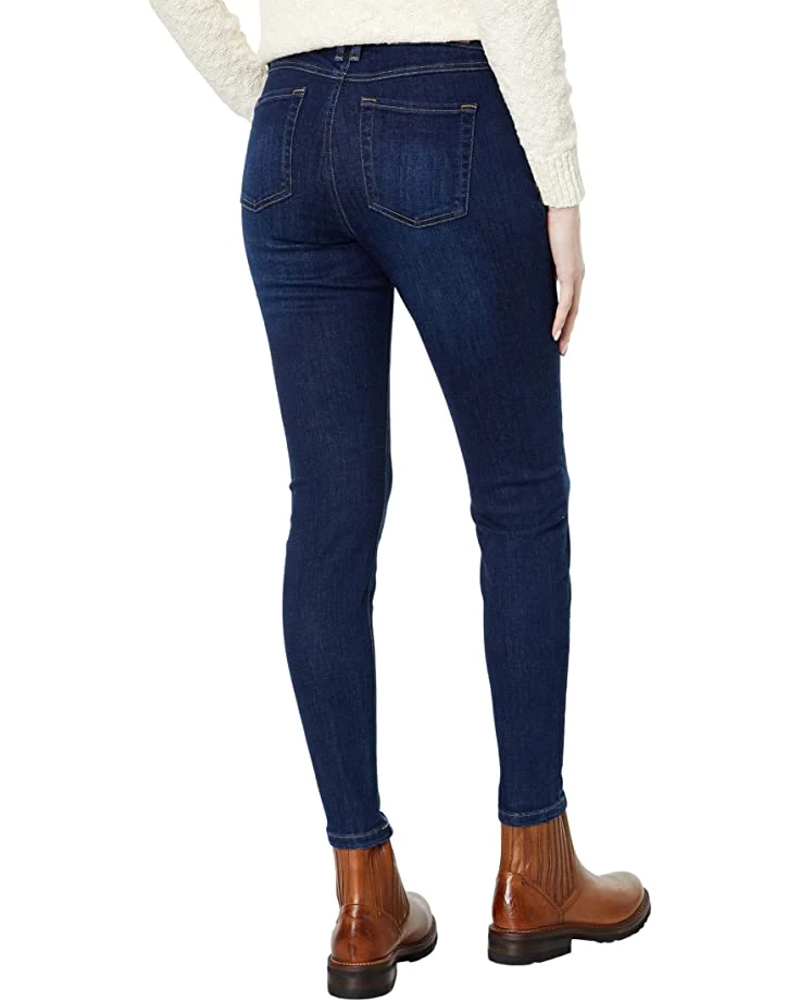 L.L.Bean BeanFlex Pull-On Jeans in Rinsed 2 L.L.Bean BeanFlex Pull-On Jeans in Rinsed - Image 2